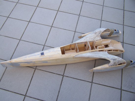 maquette Trimaran Earthrace